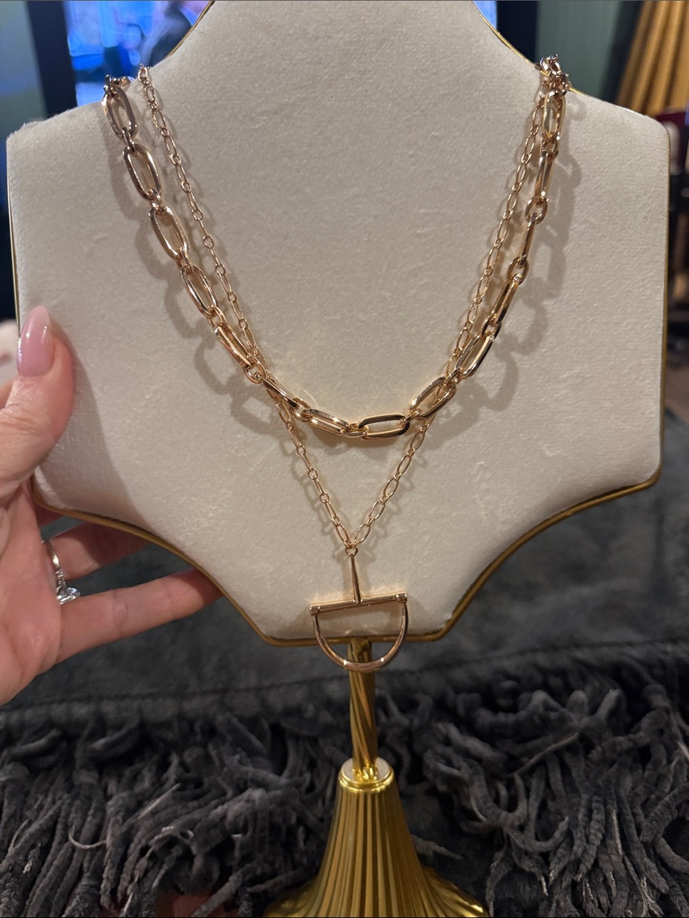 Gold Layered Link Necklace - Elegant Women's Jewelry